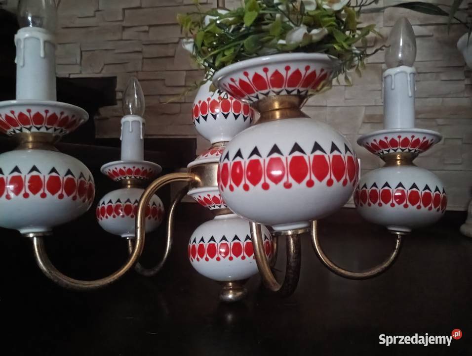 Żyrandole z PRLUdrewno porcelana wielkopolskie Ostrzeszów