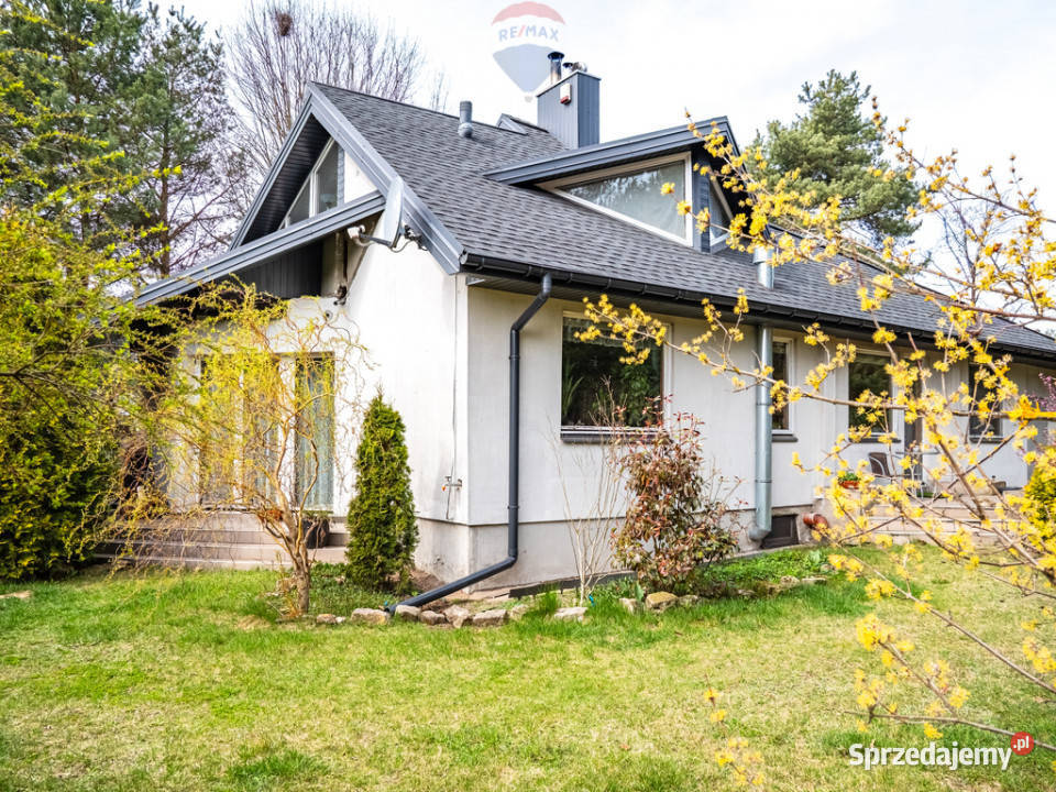 dom natury Jedlicze B powiat zgierski asfalt