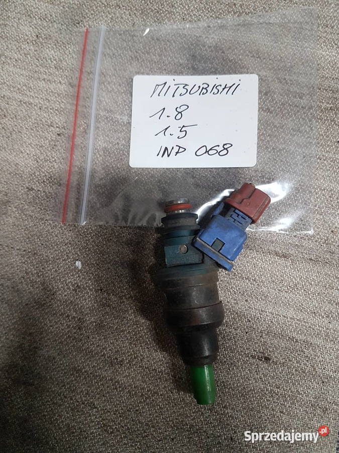 MITSUBISHI 15 18 WTRYSKIWACZ PALIWA WTRYSK INP Rok produkcji 1993 Turkowice sprzedam