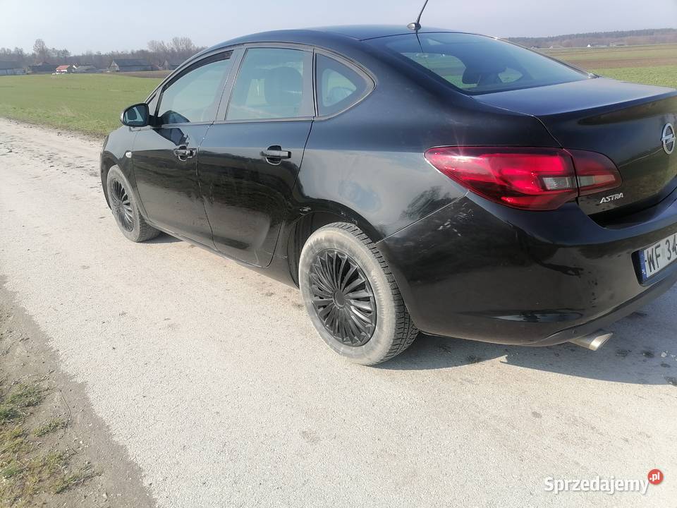 Opel Astra j 14 turbo plus lpg czarny met sedan Jędrzejów