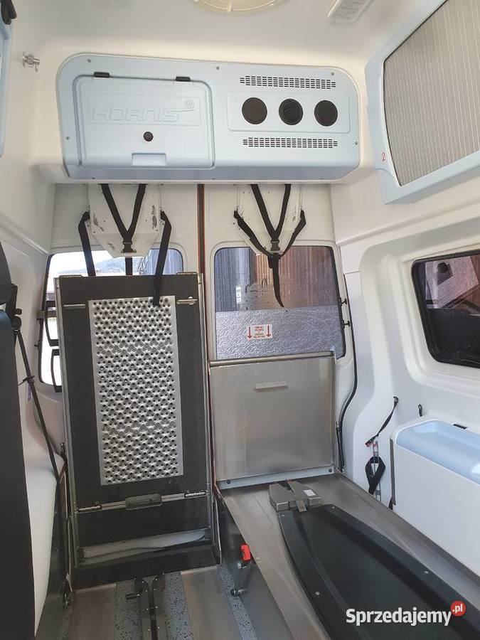 Ambulans karetka VW T5 Lift 4Motion 4x4 20TDI wielkopolskie Gniezno