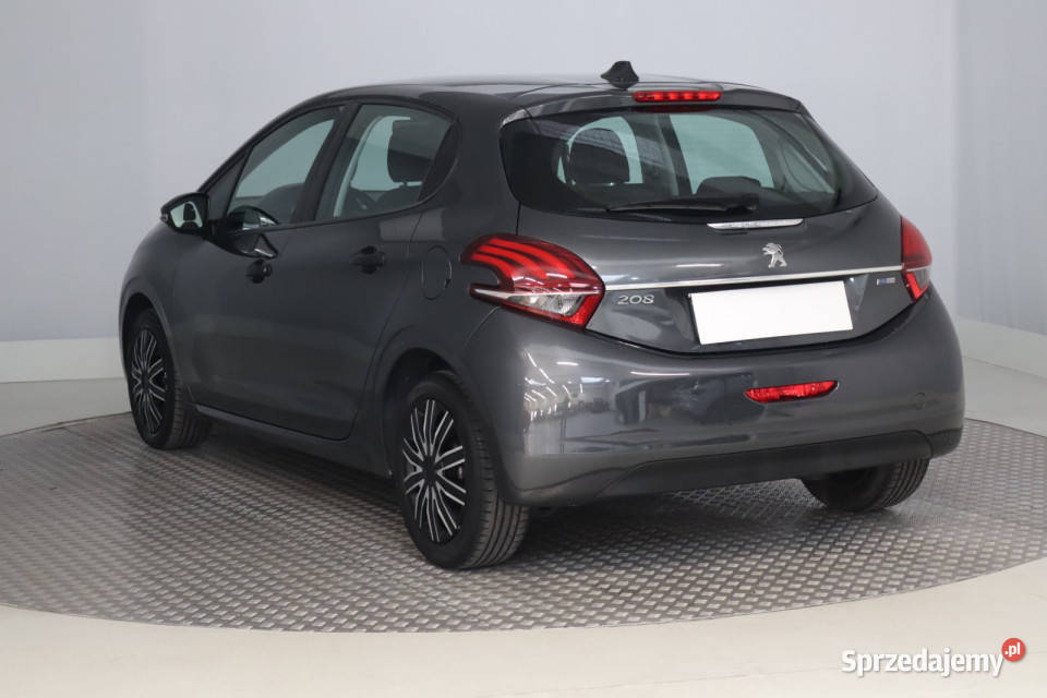 Peugeot 208 12 PureTech Zabrze