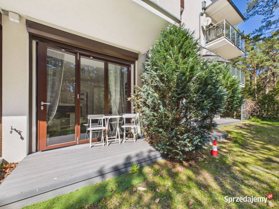 sprzedaży mieszkania Jurata Ratibora 1775