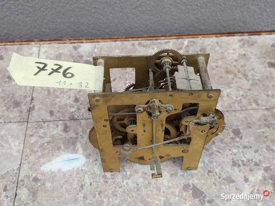 776 Mechanizm starego zegara ściennego Junghans Tczew