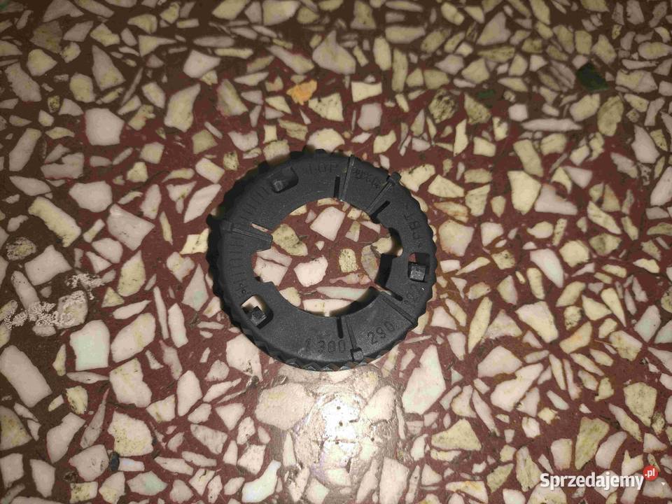 Nakrętka oprawki żarówki xenon BMW E46