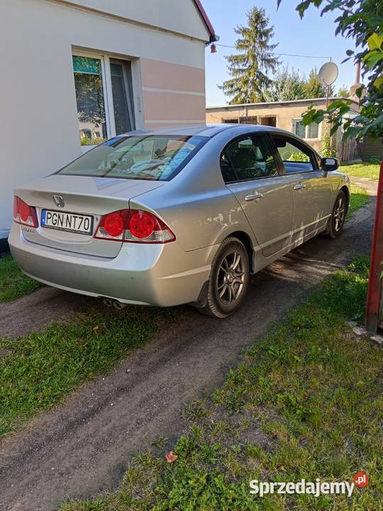 Sprzedam Hondę Civic VIII 18 Benz wielkopolskie Damasławek
