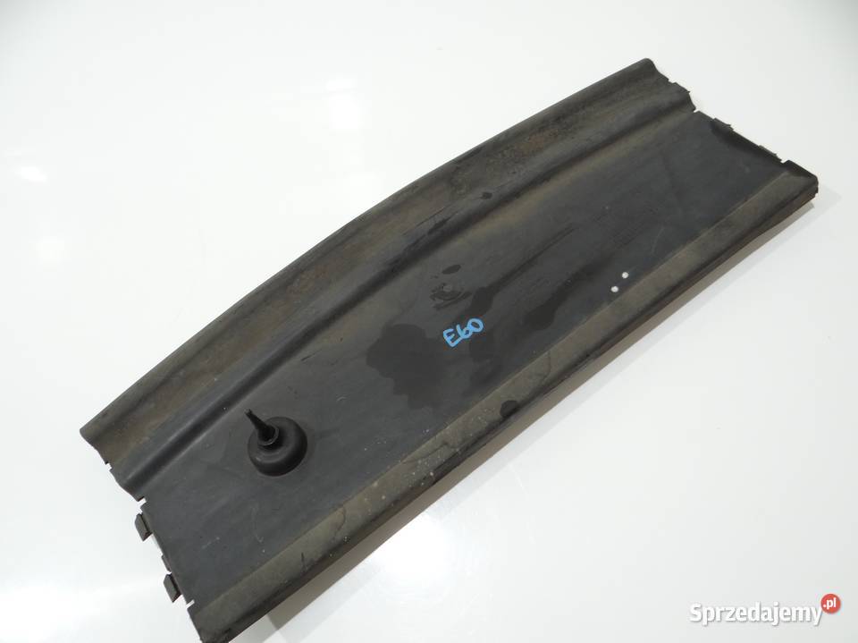 KIEROWNICA WLOT POWIETRZA BMW E60 E61 7050651 Strzyżewice