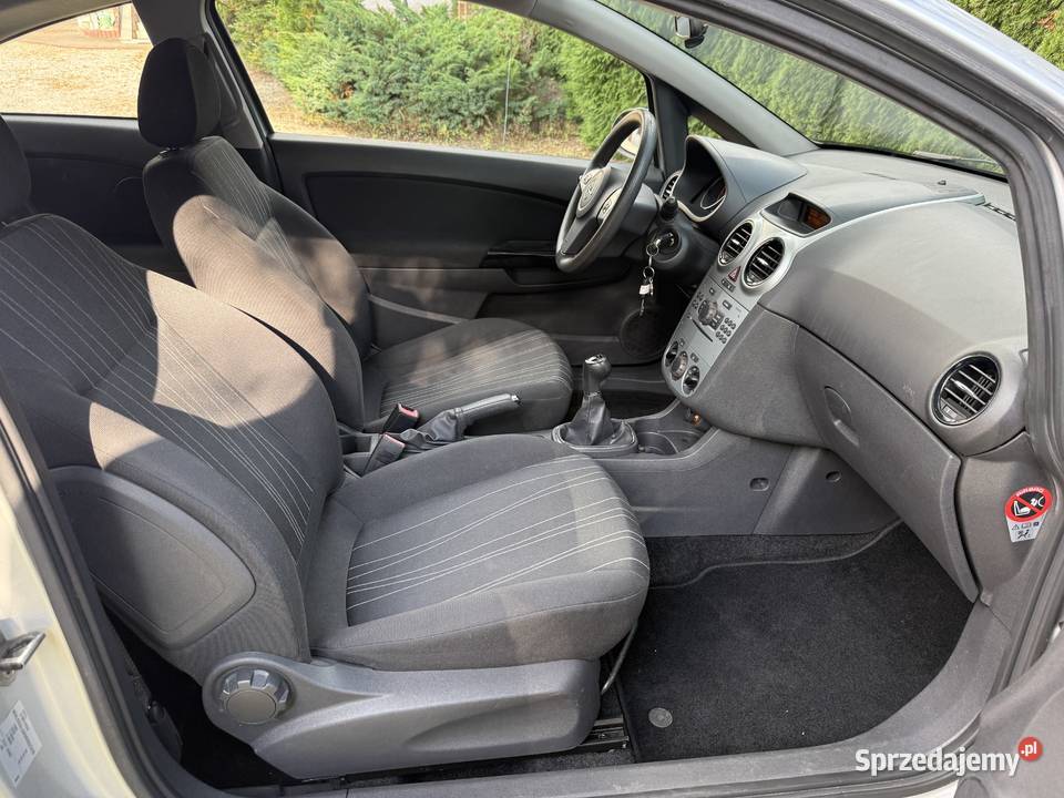 Opel Corsa Niski Przebieg Rok produkcji 2009 lubelskie sprzedam
