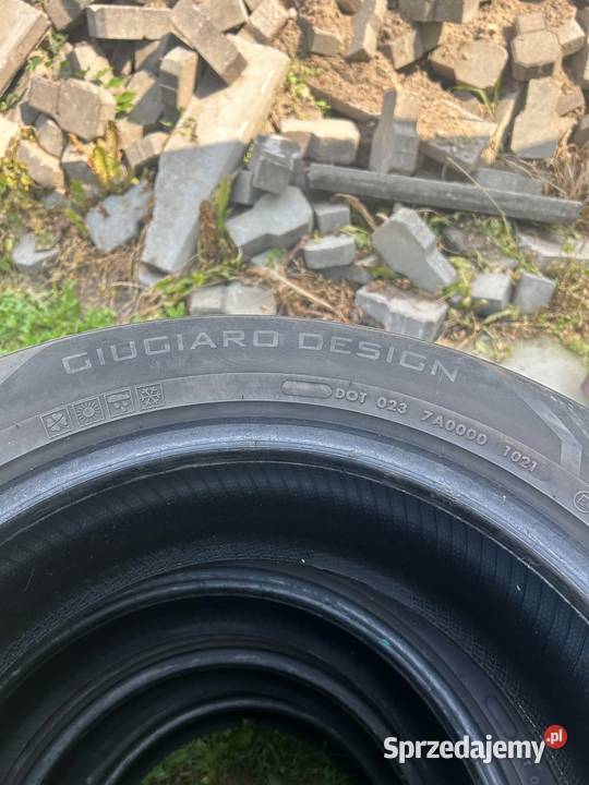Opony 23555R17 zima Motoryzacja