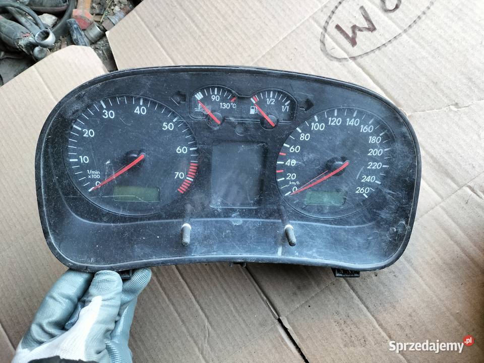 VW GOLF 4 IV 1035100002 LICZNIK ZEGARY osobowe Kamień-Kolonia