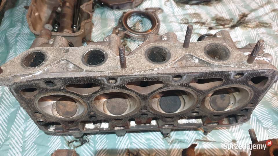 Silnik części Polonez 15 benzyna 1989r Rok produkcji 1989