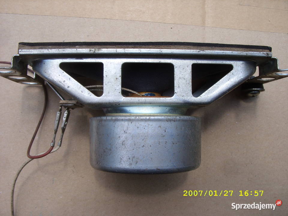 GLOSNIKI UZYWANE 8 OM 7 W2 5ZLSZTUKA Wołów