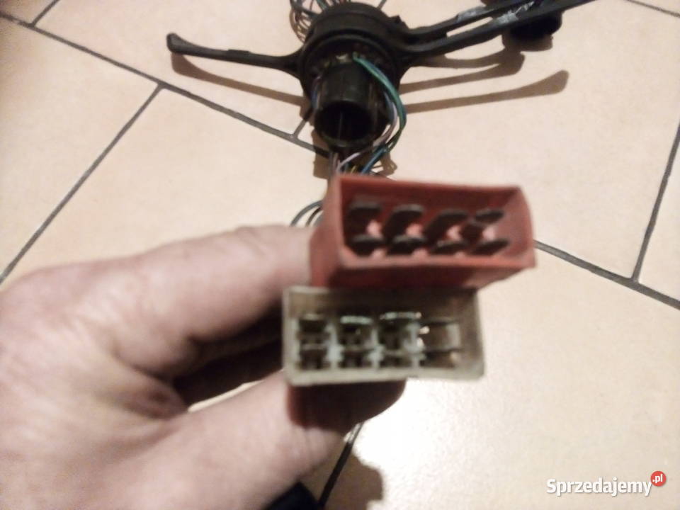 Przełącznikpająk do Fiata 125p126p Leszno