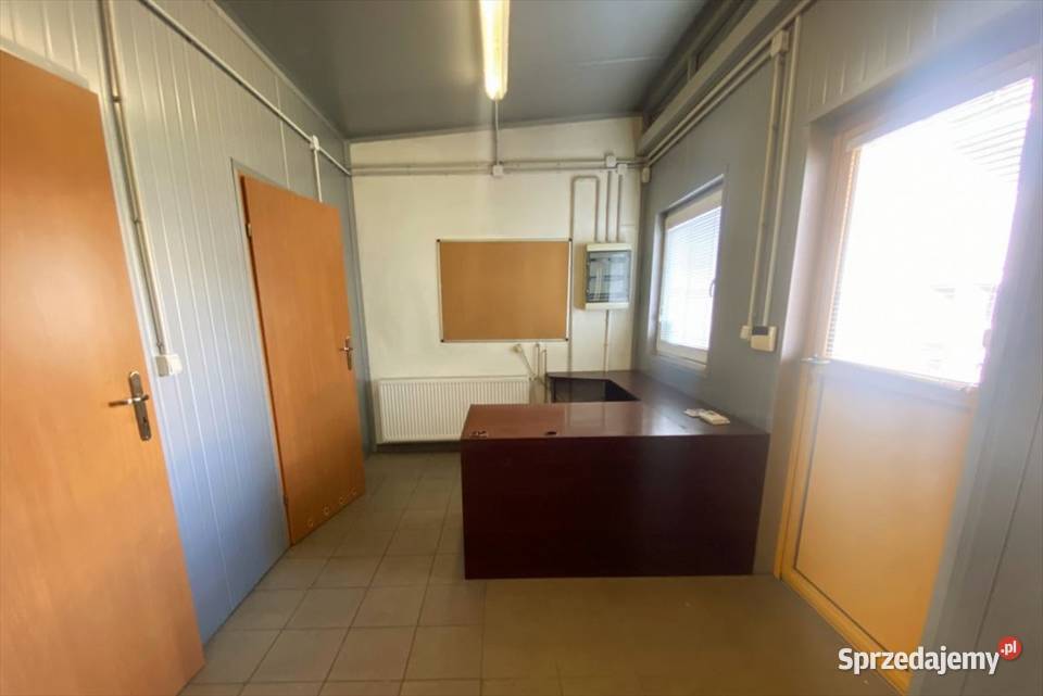 MAGAZYN Z BIUREM I ZAPLECZEM SOCJALNYM Warszawa