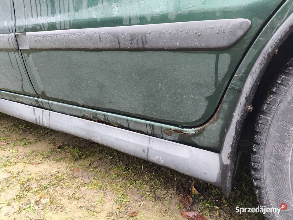 VOLVO V40 19 T4 200 BenzynaGaz nieuszkodzony lubelskie Lublin