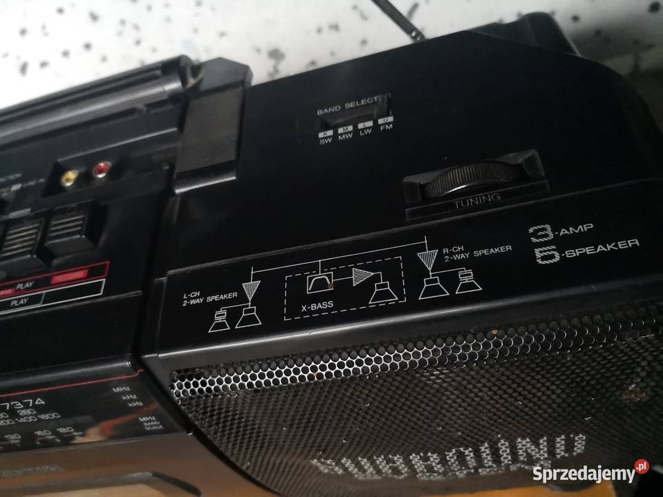 Bombox Sharp WQT352HT BK Radom