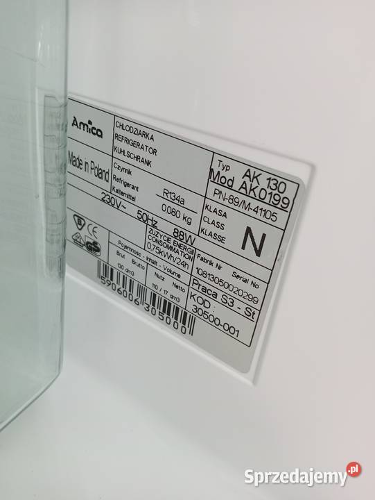 Amica mała lodówka z zamrażalnikiem 100
