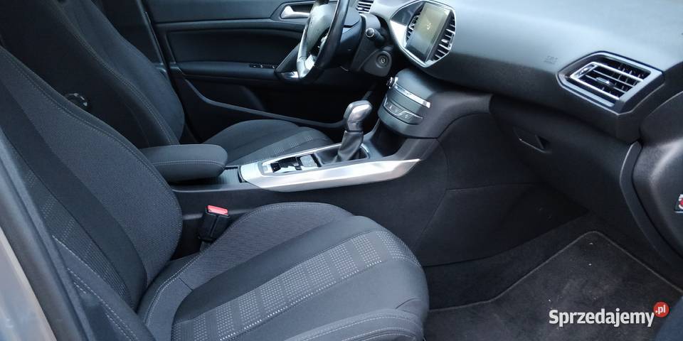 Peugeot 308 T9 Allure automat klasyczny garażow Kraków sprzedam