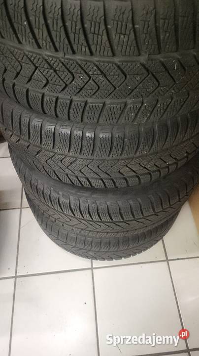 BMW Koła zimowe 24545 R18 Pirelli Łódź