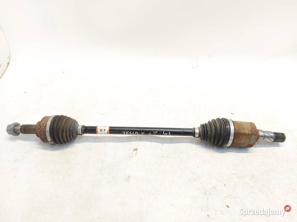 TESLA MODEL Y 2022r PÓŁOŚ LEWY TYŁ 118816100D osobowe sprzedam