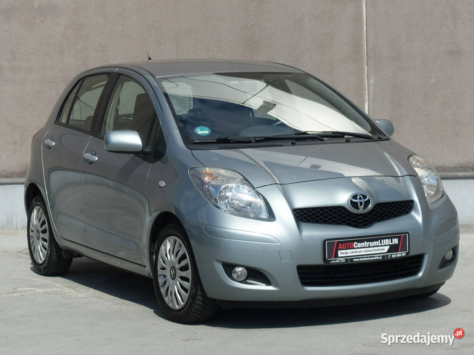Toyota Yaris 13 VVTi Rok produkcji 2010 Lublin