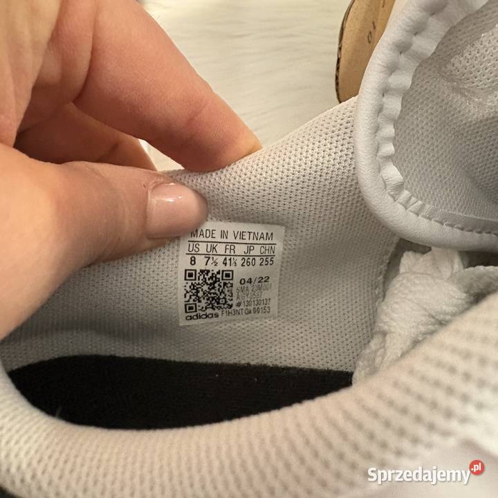 Buty marki adidas rozmiar 43 Krotoszyn