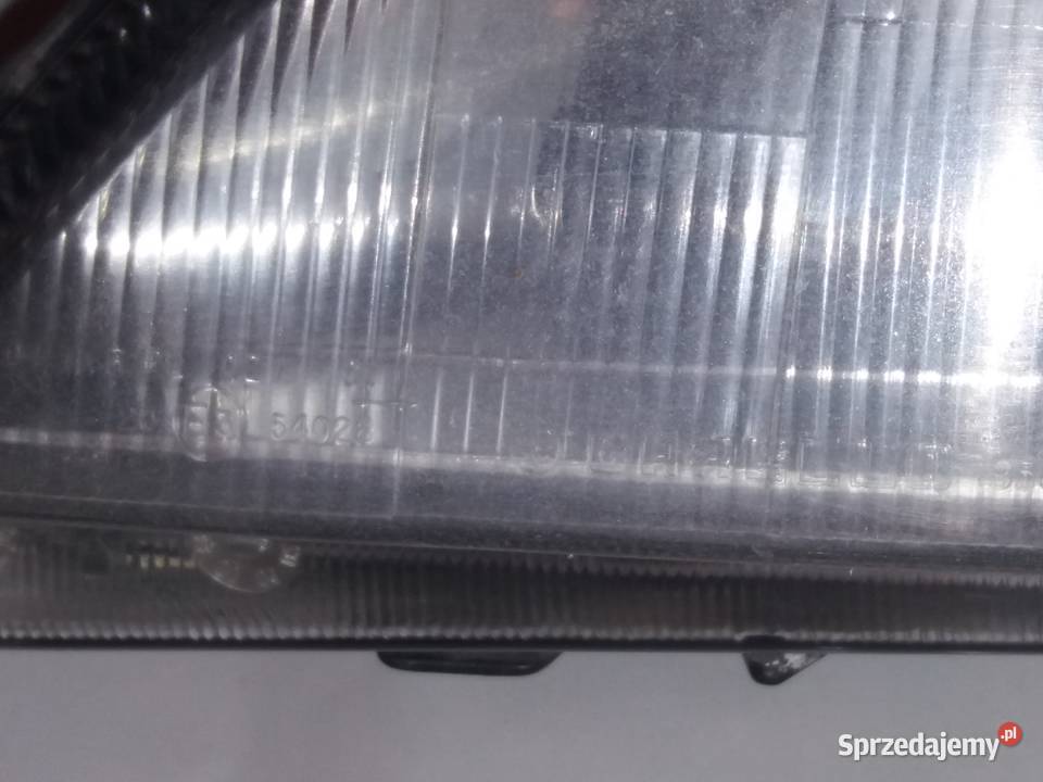 Lampa przód lewa Citroen Xsara I H7H7 OE 6204 R6 Oświetlenie
