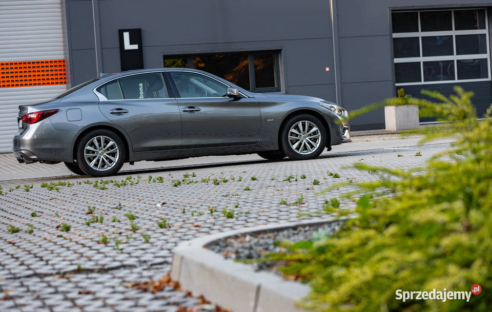 INFINITI Q50 Premium RWD 20 7AT Benzyna Czechowice-Dziedzice
