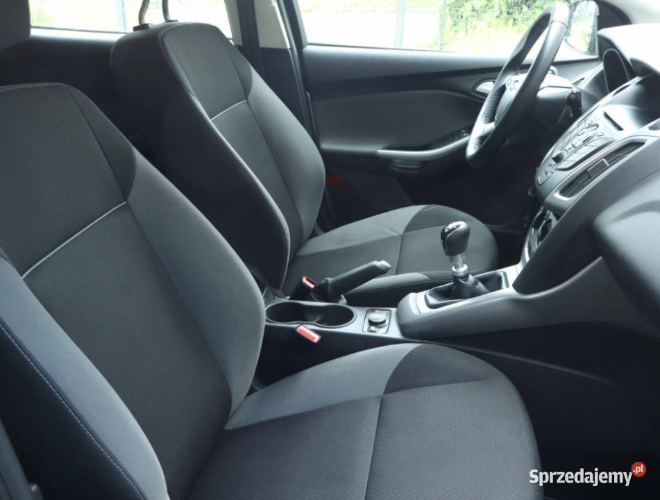 Ford Focus 10 EcoBoost isofix