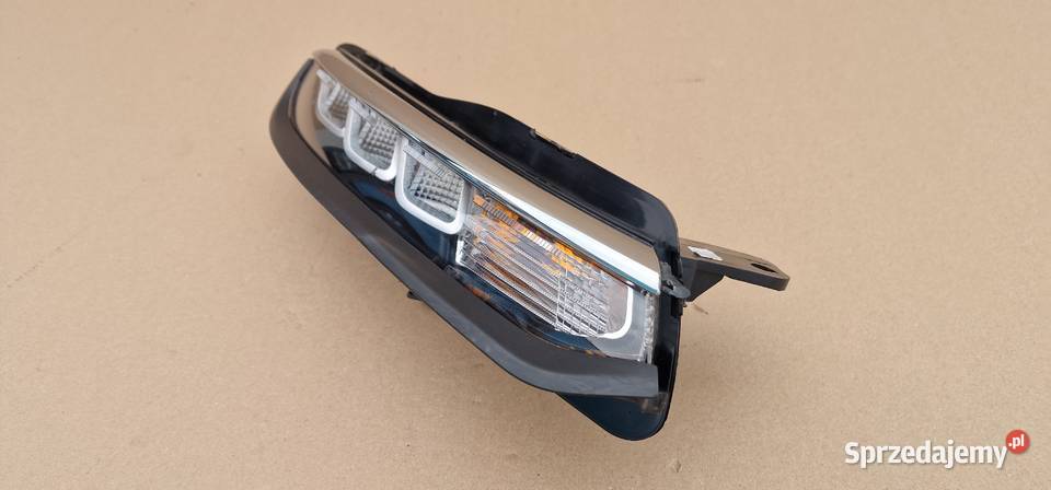 CITROEN C3 III 3 LIFT LAMPA PRAWA LED 9833480480 lubuskie Bieleń