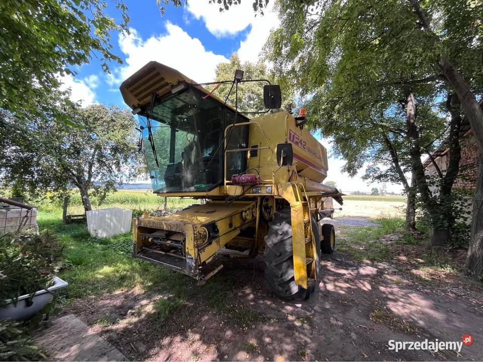 Kombajn Holland Tf 42 New Holland Oleszna