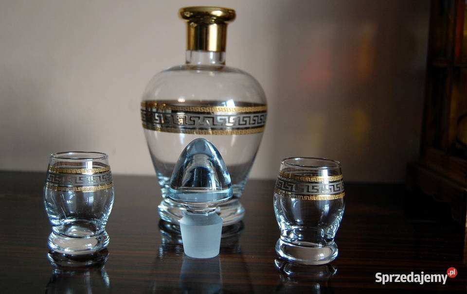 ładna złocona szklana karafka i dwa kieliszki Będzin