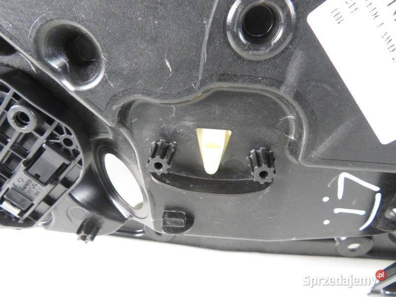 PODNOŚNIK SZYBY LEWY TYLNY INFINITI Q30 osobowe