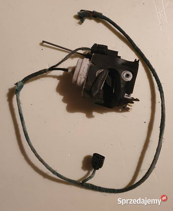 Zamek drzwi przednich Audi A3 8l0173b