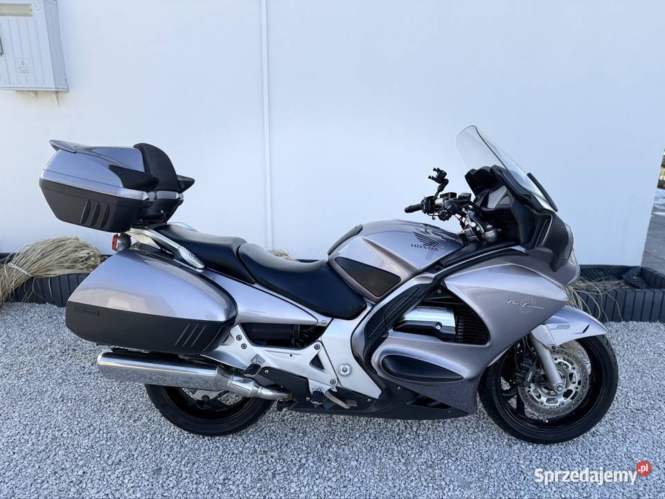 Honda Pan European turystyczny Lubanie