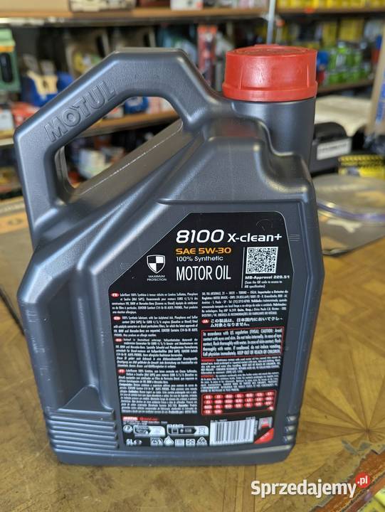 Olej silnikowy MOTUL 8100 XClean 5W30 Łopuszno