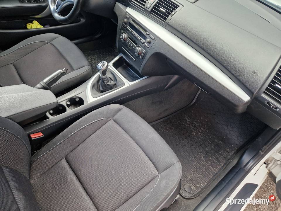 BMW Seria 1 118d Klima Czujniki parkowania hak Kłobuck