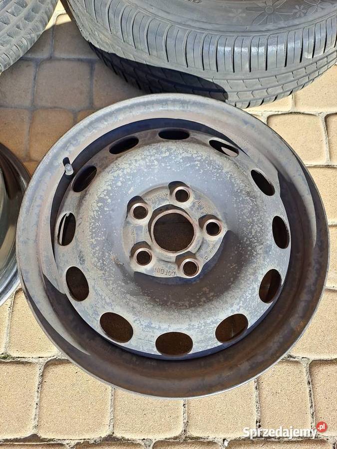 Oryginalne felgi stalowe VW 7M0601027A 6Jx15 Samochodowe Malbork