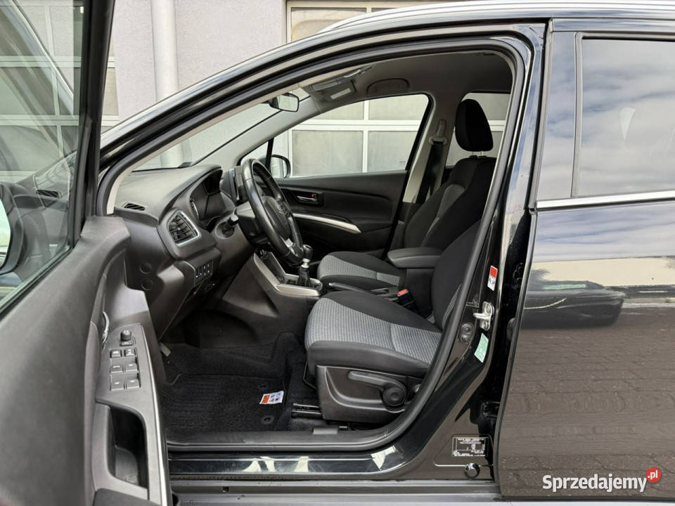 Suzuki SX4 SCross 14 SHVS 129 Salon Manual Jeden lakier metallic SX4 S-Cross