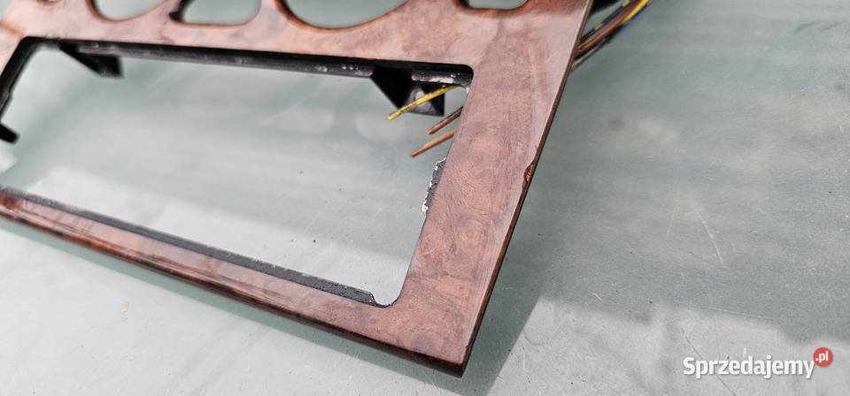 Ramka radia mercedes w210 2106830308 Zbąszyń