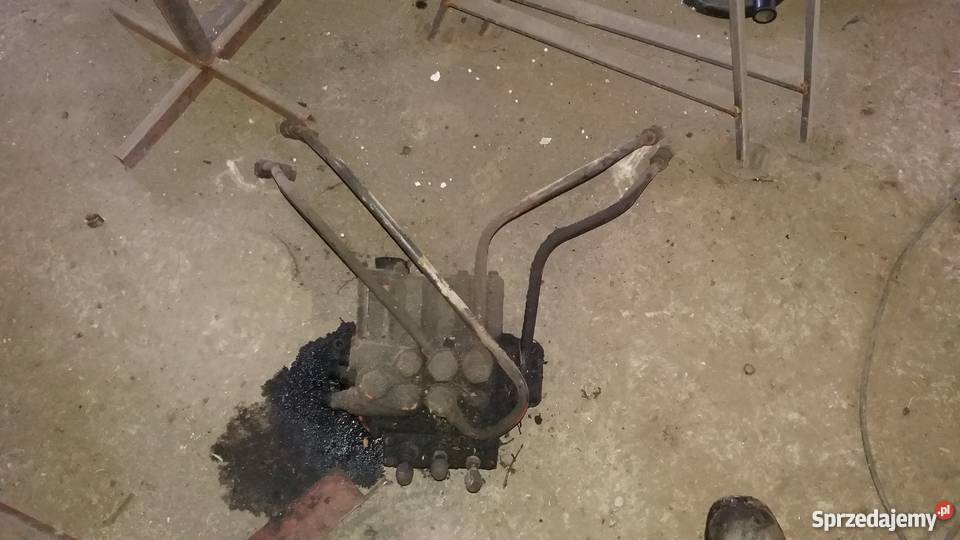 NOWY Rozdzielacz hydrauliczny Belarus JUMZ Części zamienne Piaski Szlacheckie