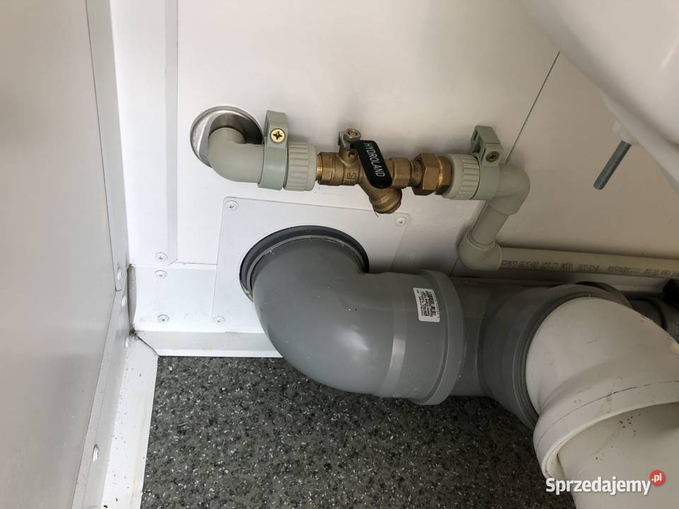 KONTENER SANITARNY Z PRYSZNICEM UMYWALKĄ I WC