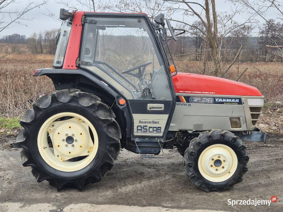 Traktorek YANMAR AF28D 28 44 Wspomaganie Małuszyn