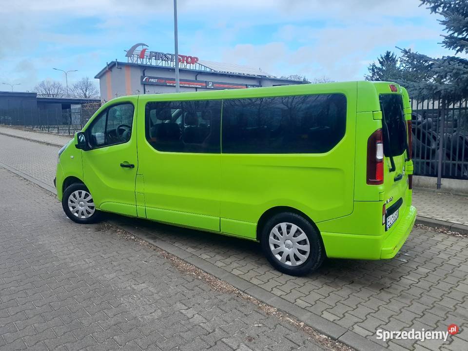 Opel Vivaro 9 osób 16 biturbo nie trafic scudo garażowany Vivaro Ozorków
