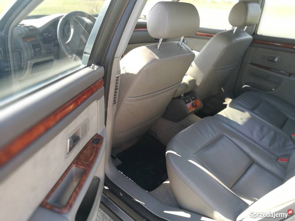 AUDI S8 D2 LIFT 360 Rok produkcji 2000 Rzeszów