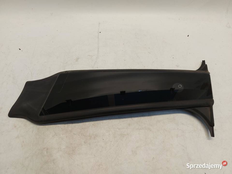 TESLA MODEL Y 2023r Osłona słupka środkowego