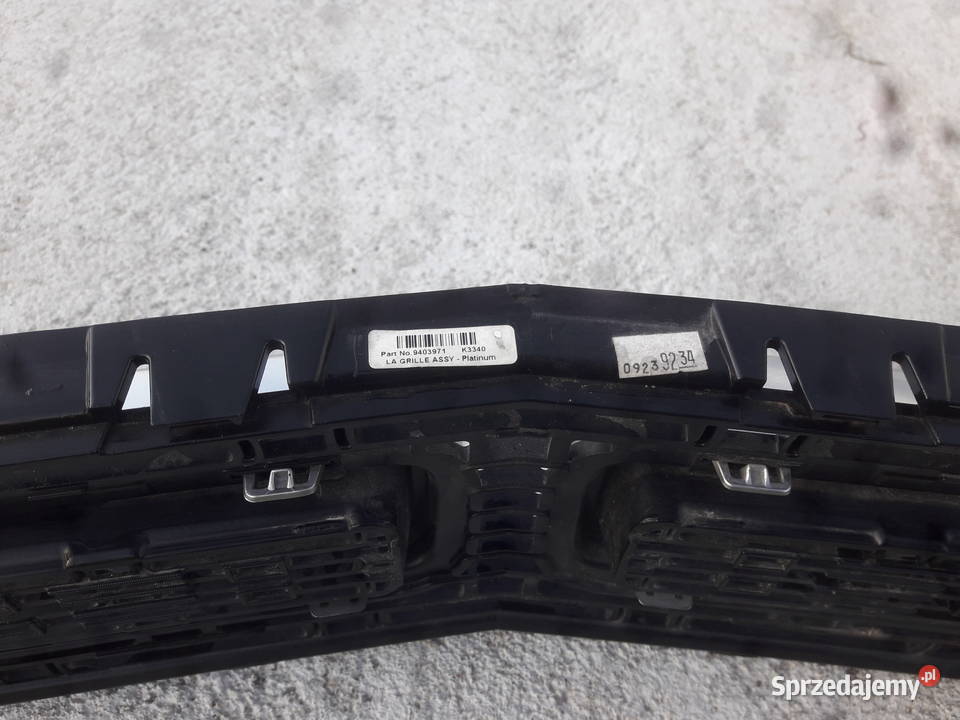 Dodge Challenger SXT 2019 grill atrapa osobowe Domaniów