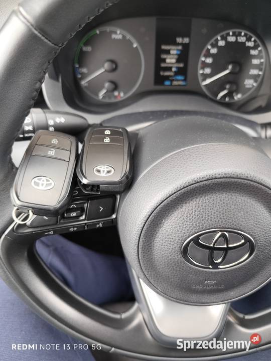 Kluczyk Toyota Yaris IV Corolla Cross CHR II