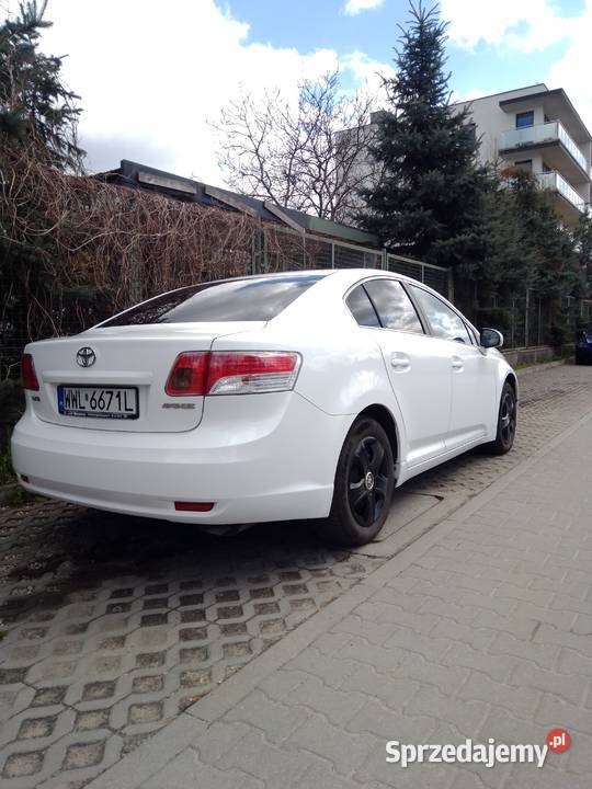 Sprzedam Toyotę Avensis T27 SOL MM Tempomat 192000km