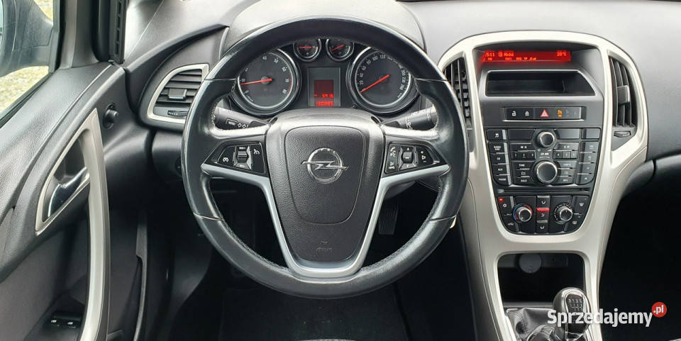 Opel Astra Oryginalny lakier6 biegówŚwiatła